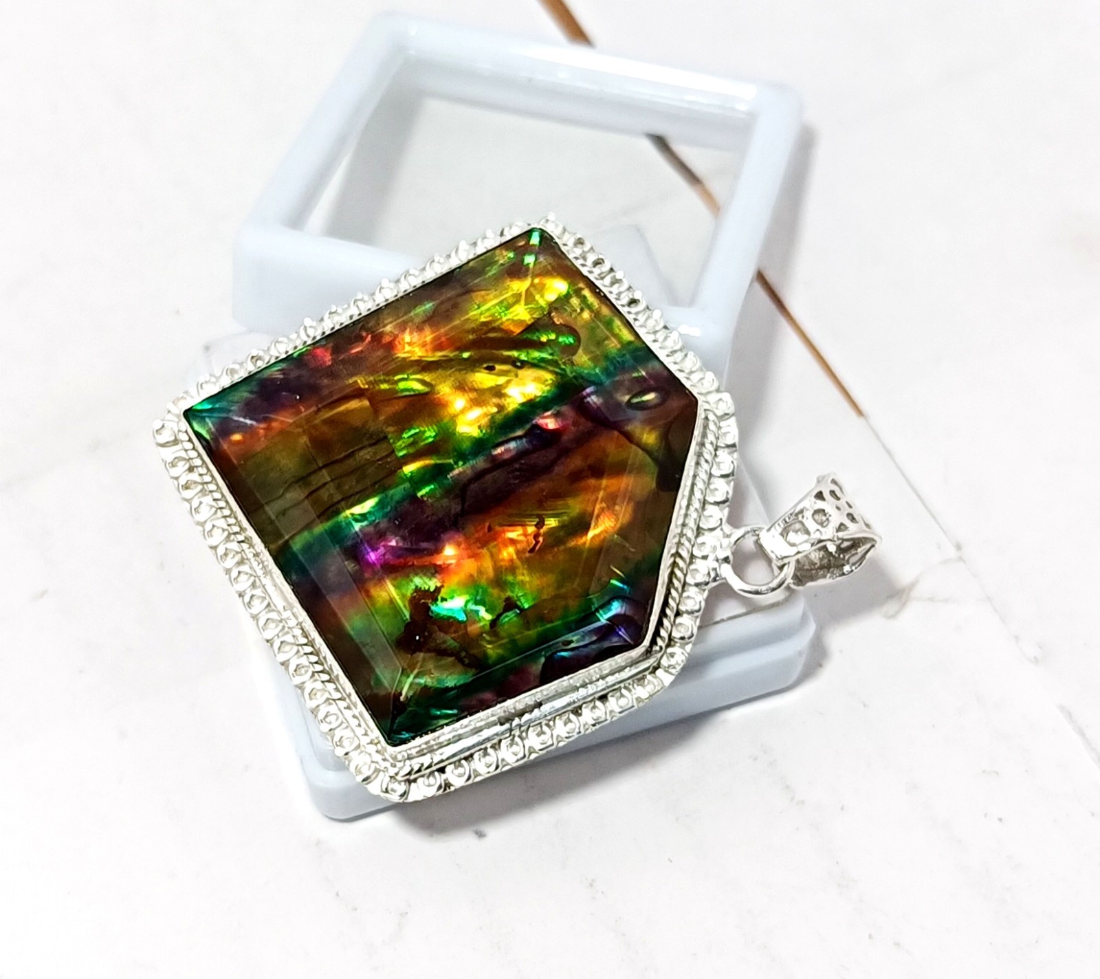 107.50 Ct Natural Ammolite 925 Solid Silver Rainbow PENDANT Certified Gemstone