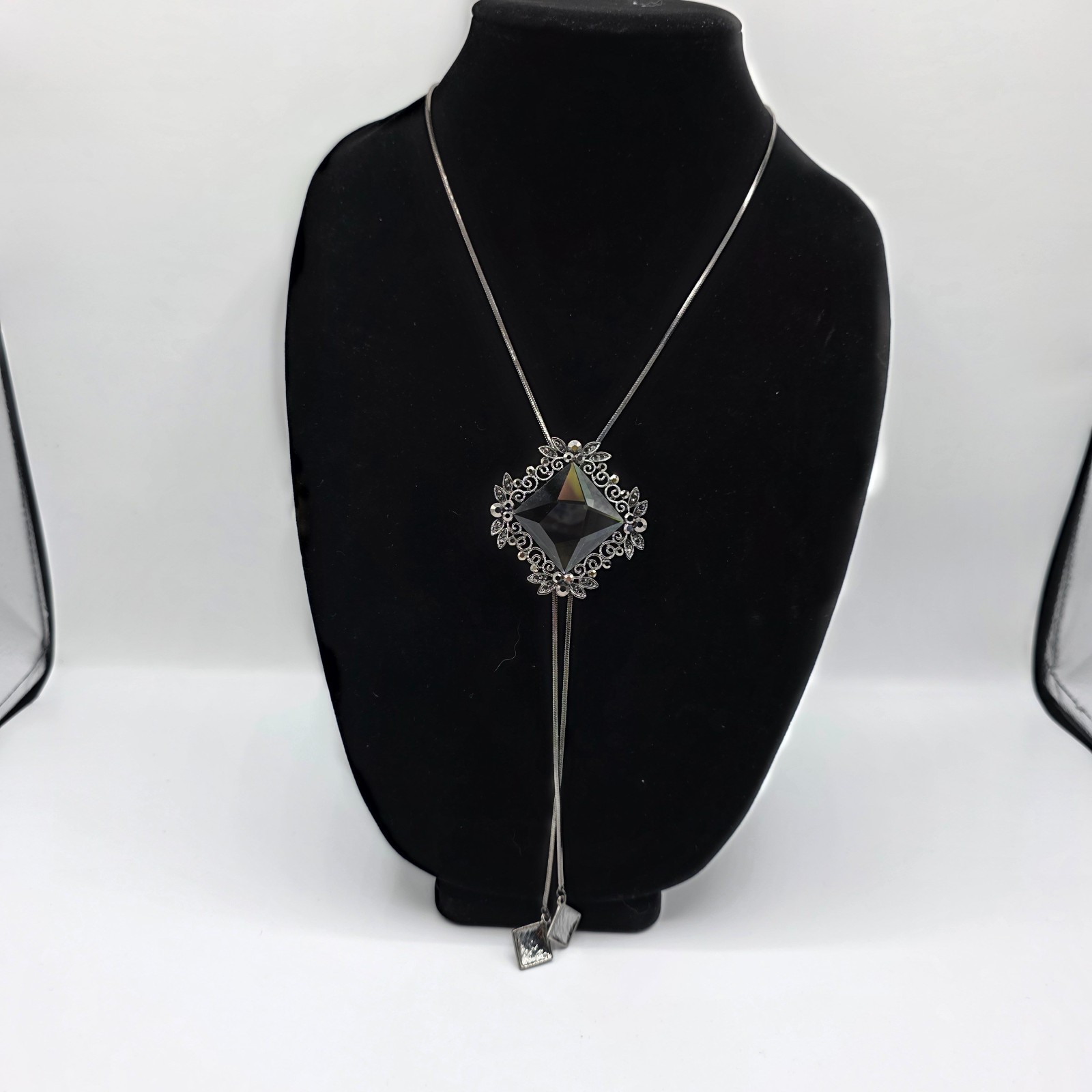 Womens Silver Tone Bolo Tie Long Chain Rhombus Pendant And Sparkly Glass 38″