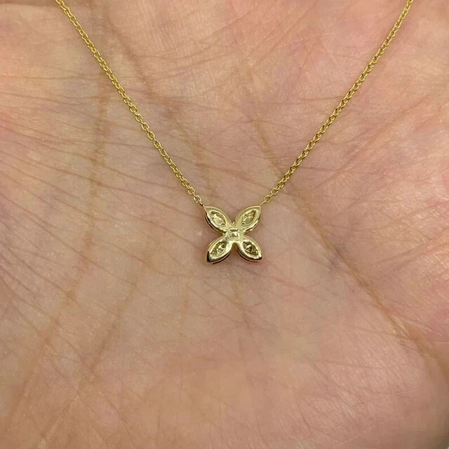 1Ct Round Cut Simulated Flower Fancy Pendant 14K Yellow Gold Plated Chain 18”