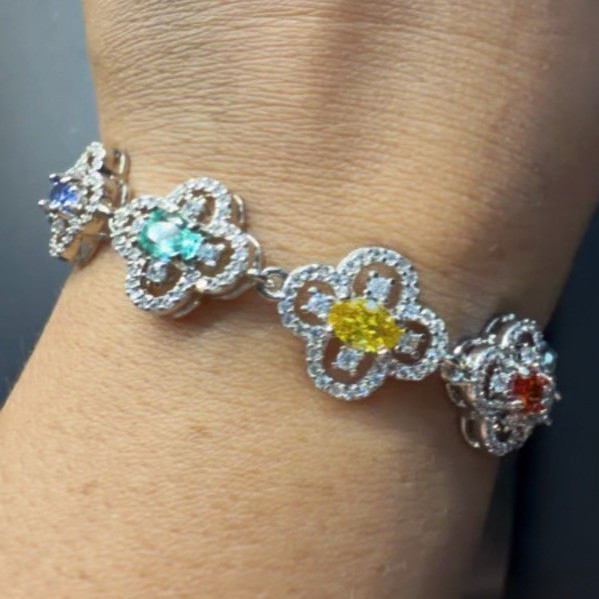 28 Rose Jewelry Silver Tone Multicolor Crystal Clover Toggle Adjustable Bracelet