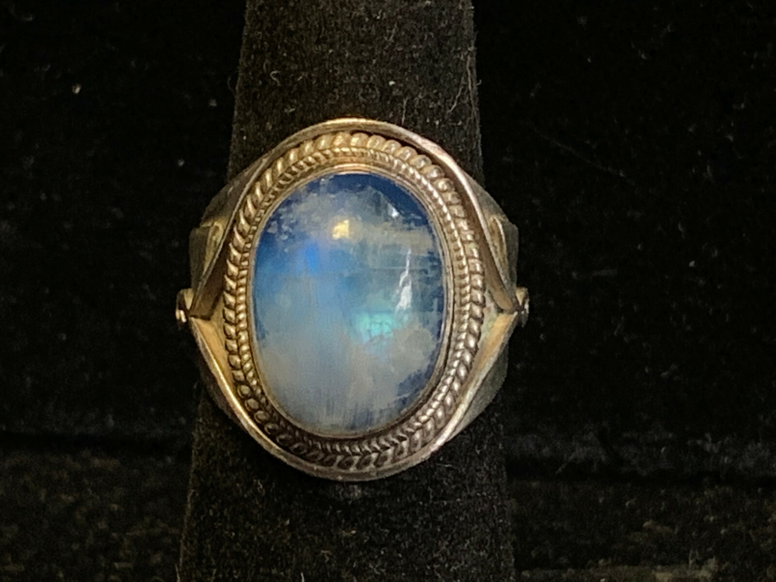 Vtg Sterling Silver .925 Blue Glass Stone Jewelry Ring Size 7 (10.49 Grams)