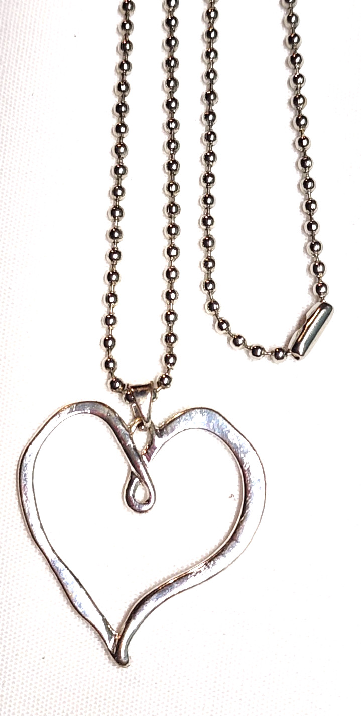 Wavy Abstract Open Heart Pendant Necklace Silver Tone 28″ Ball Bead Love Retro