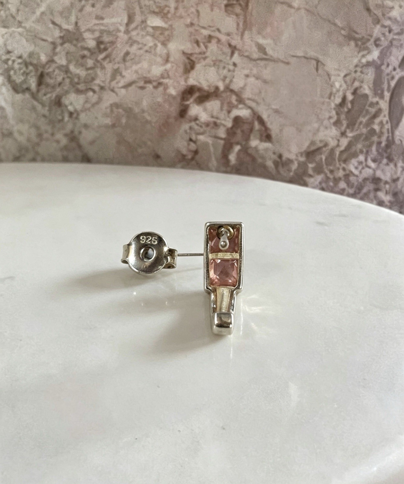 G McKenzie 925 Sterling Silver Pink Crystal Huggie J-Hoop Stud Earrings NWT