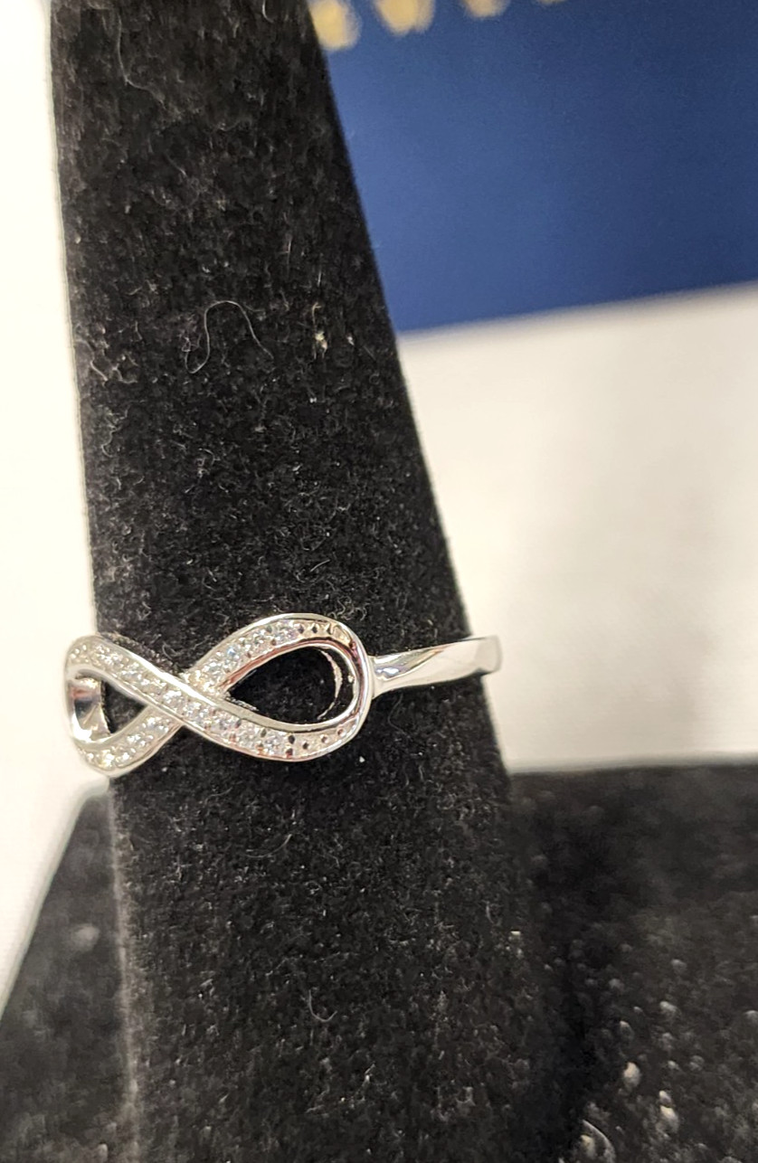 Tilo Jewelry Sterling Silver Infinity Simulated Diamond Ring sz 8