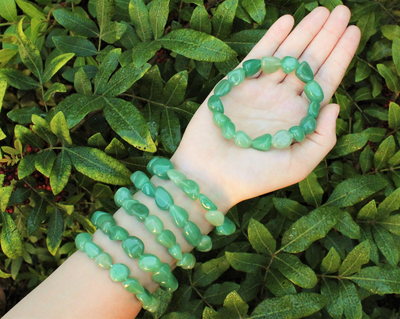 Green Aventurine Tumbled Gemstone Bracelet 6-8 mm Stones (Stretch, Nugget, Gift)