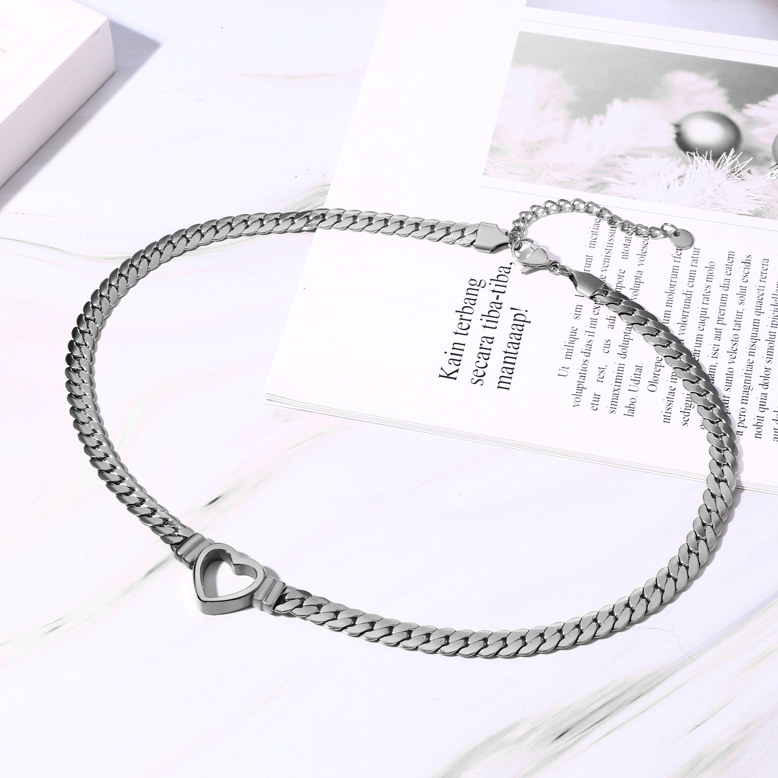 Women’s Girls Chunky Flat Cuban Link Chain Necklace Stainless Steel Heart Choker