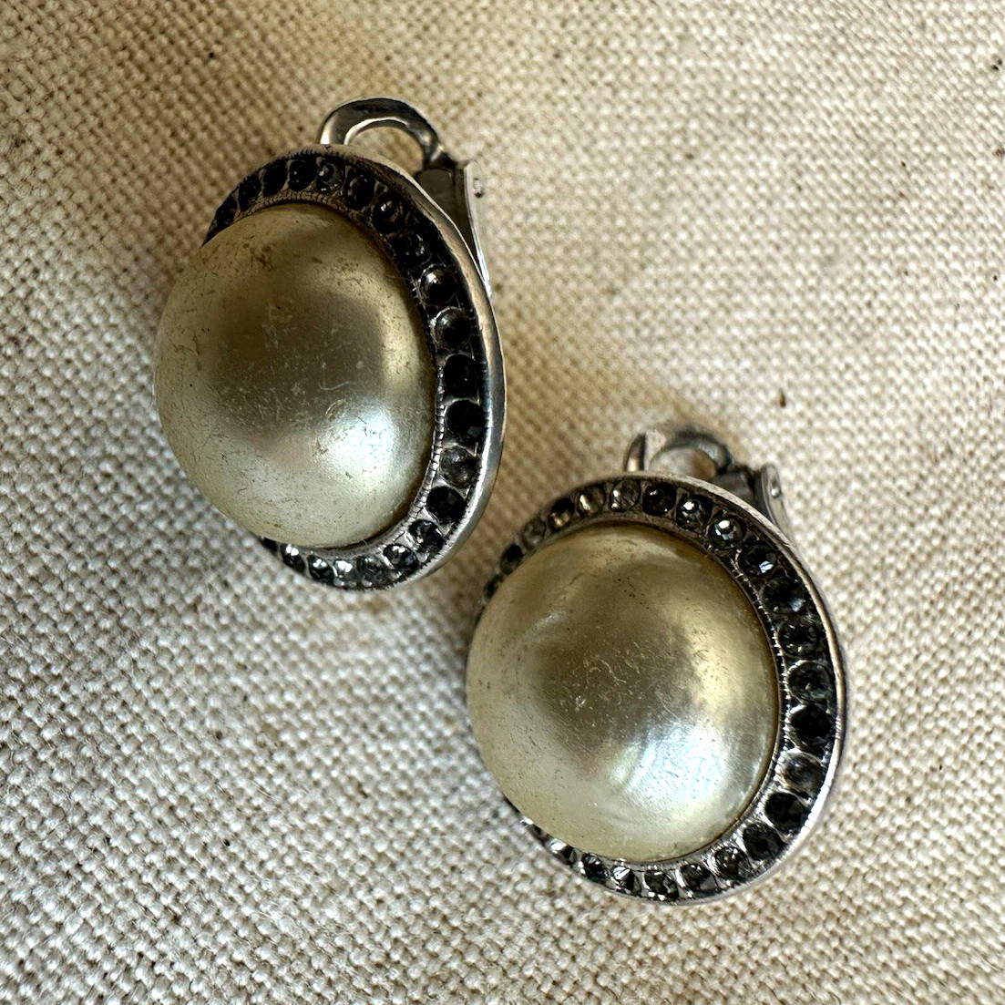 Silver Tone Clip-On Stud Earrings Cream Simulated Pearl Rhinestone Halo Pair