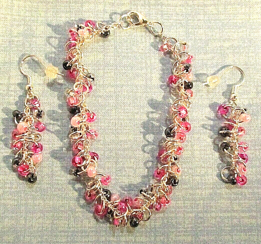 Black & Pink Beaded Silver Plated Chain 7.5″ Bracelet & Earring Set – NEW #427
