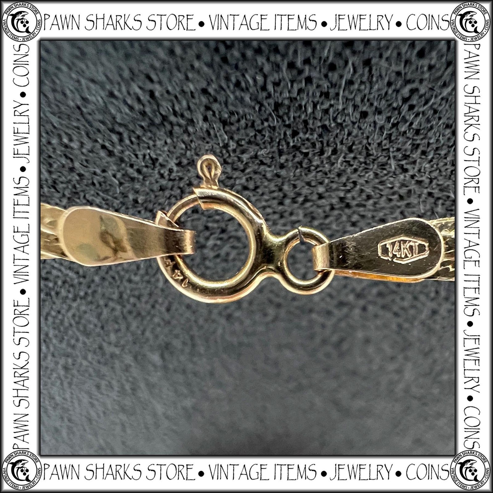 18″ Twisted Herringbone V-Shape Necklace in 14K Yellow Gold