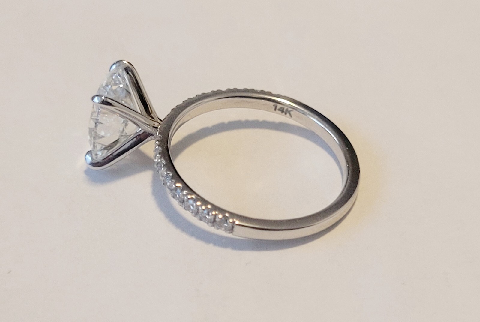 2.50 Carat Total Weight OVAL Genuine Lab Grown Diamond Ring in Gold CERTIFIED