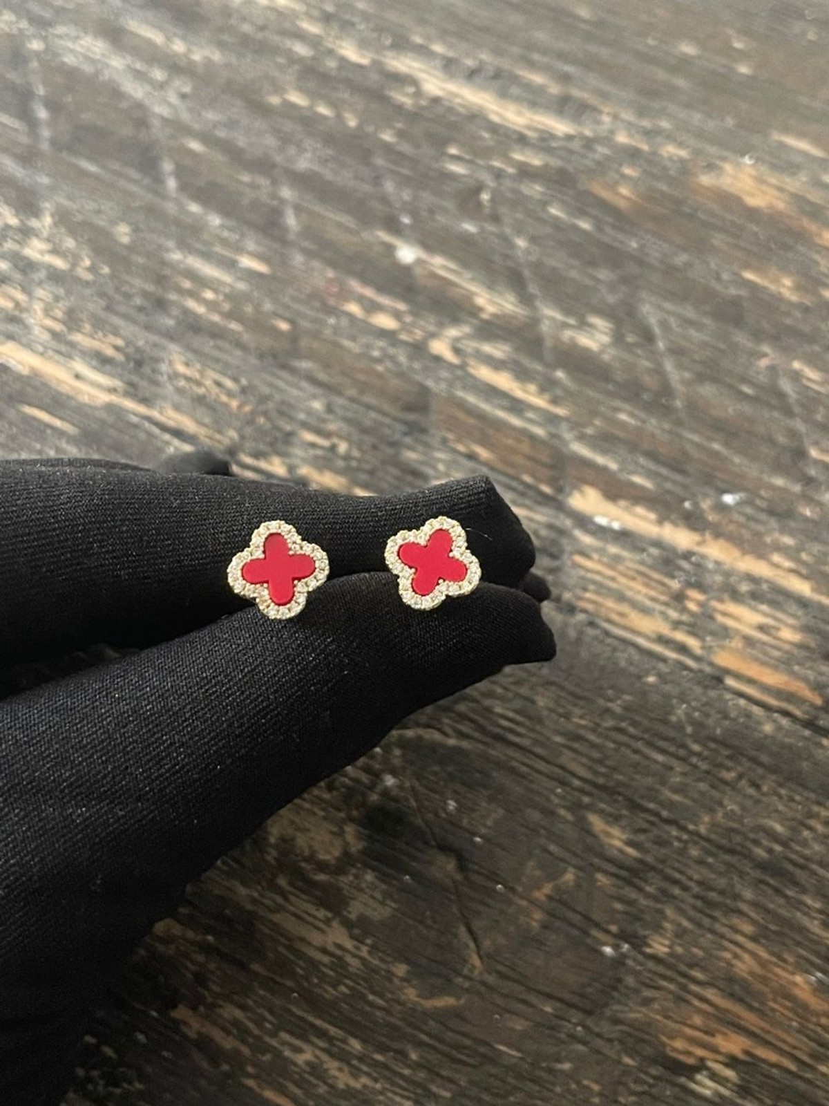 Beautiful Clover CZ Red Stud Earrings in Quality Laminated Gold