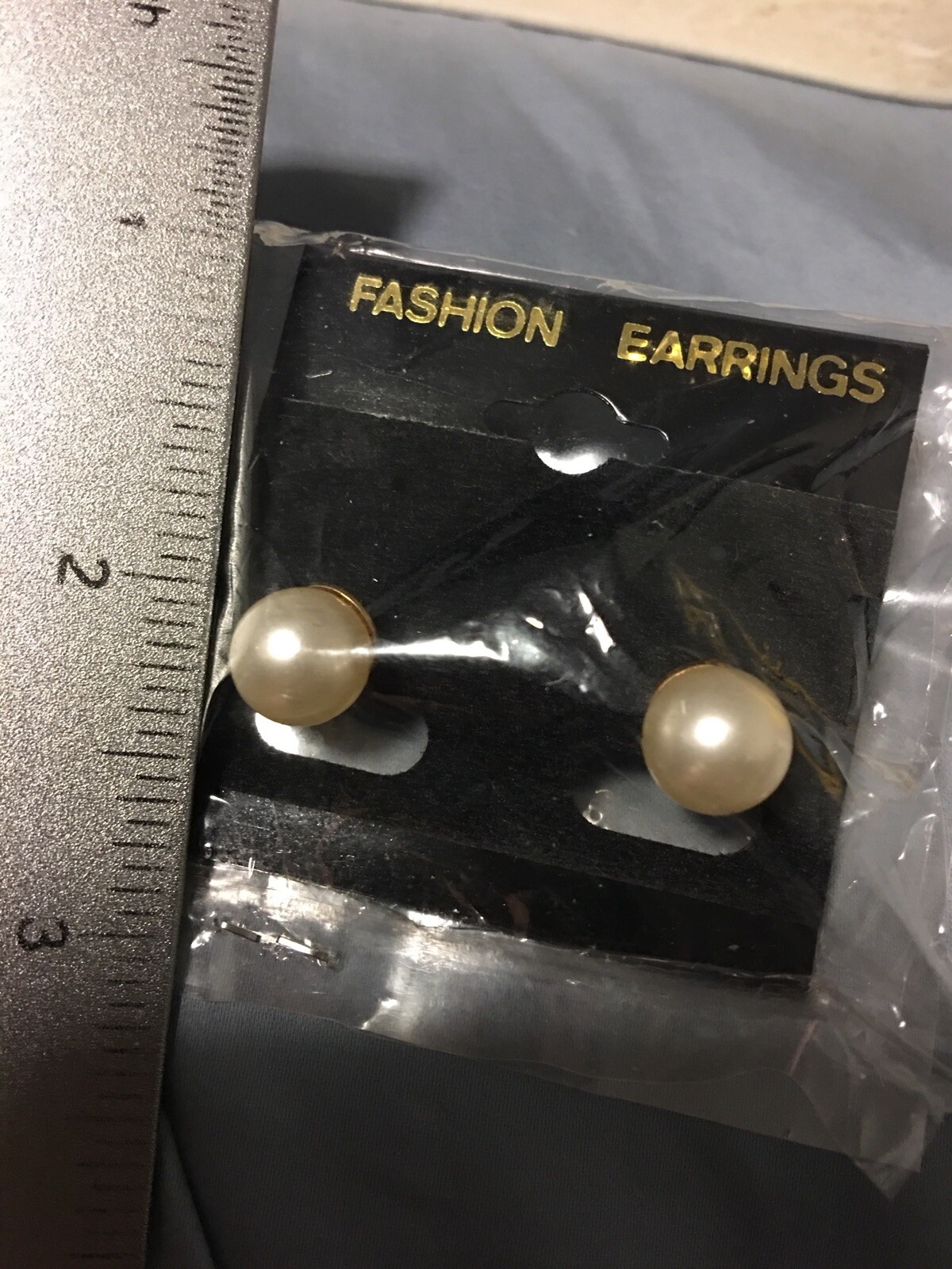 Faux Pearl Fashion Earrings (Not Sure If It’s Real Or Faux-Was A Gift) Brand New