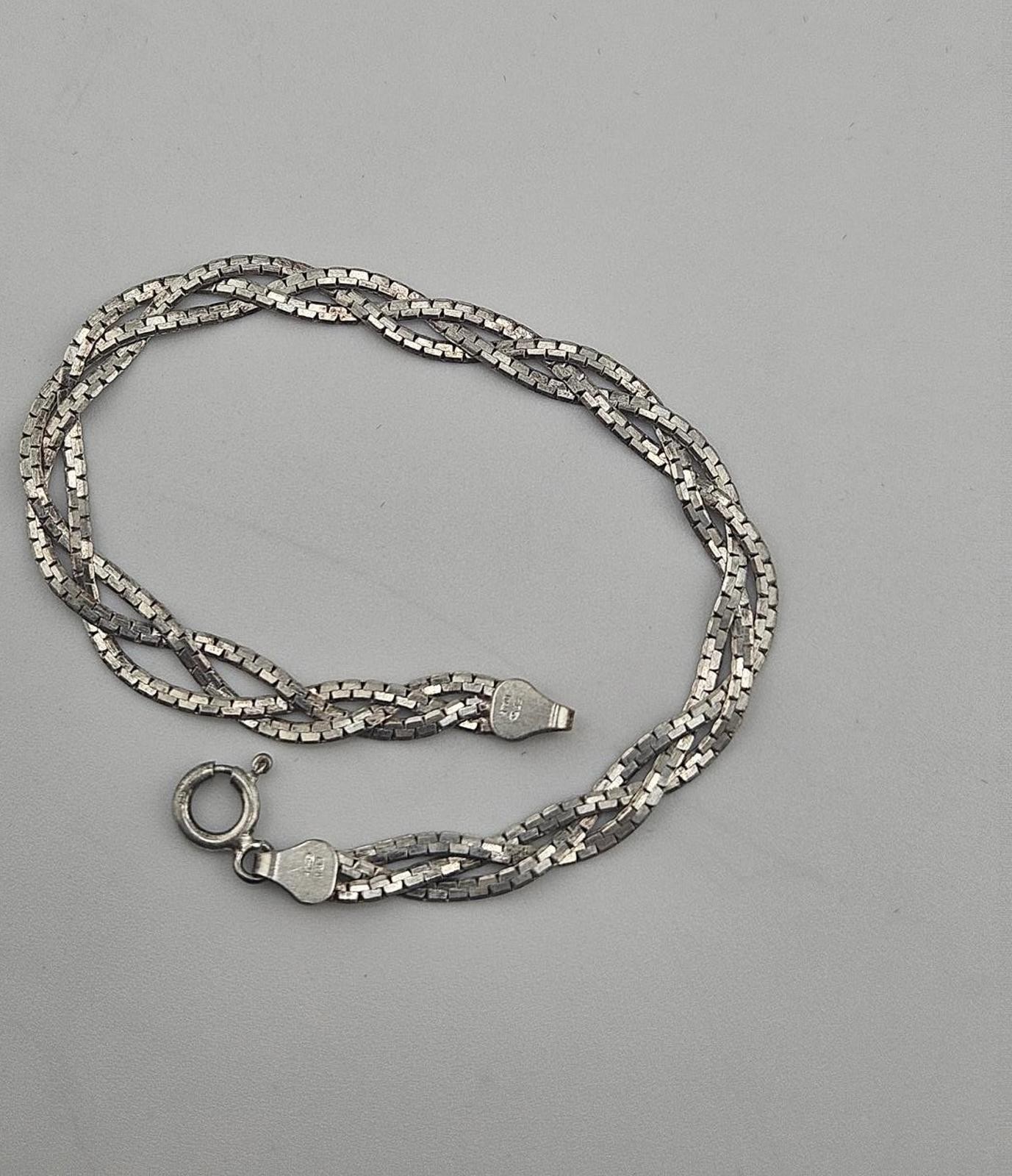 7.5in Sterling Silver 3.2mm Twisted Herringbone Bracelet