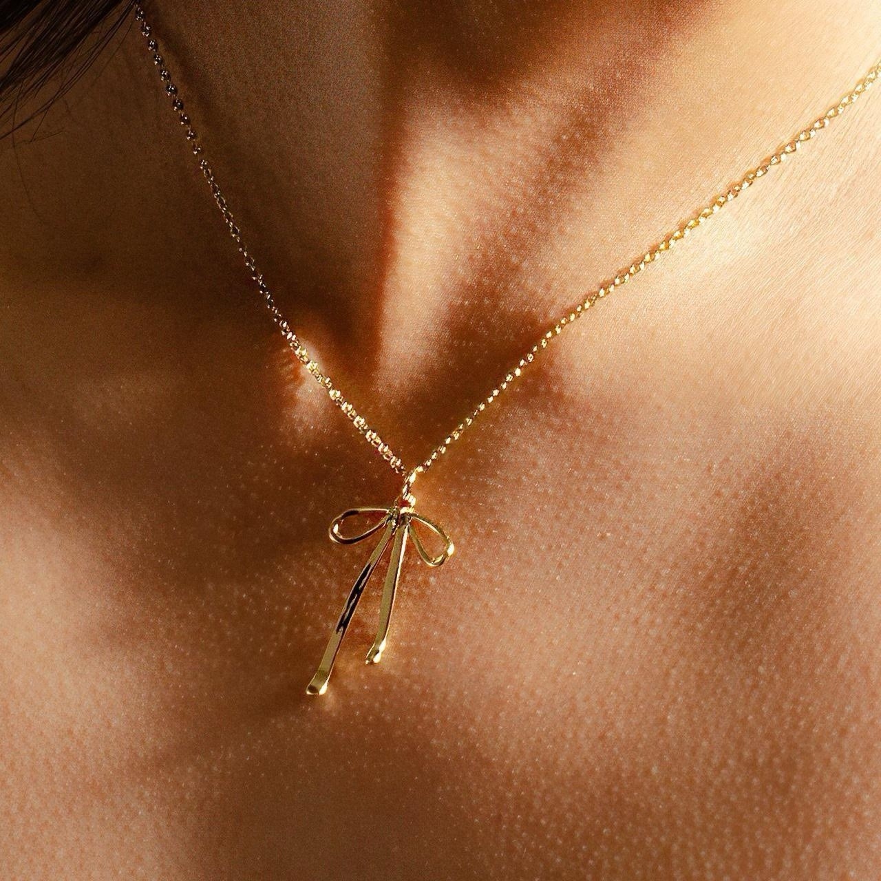 Brand New 18K Gold Plated Adjustable Coquette Bow Necklace -Lead and Nickel Free