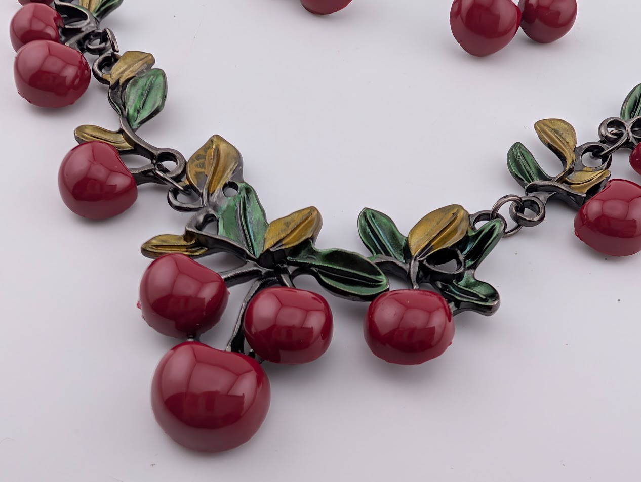RED CHERRIES NECKLACE & EARRINGS SET retro fruits bib cherry summer berries Y6
