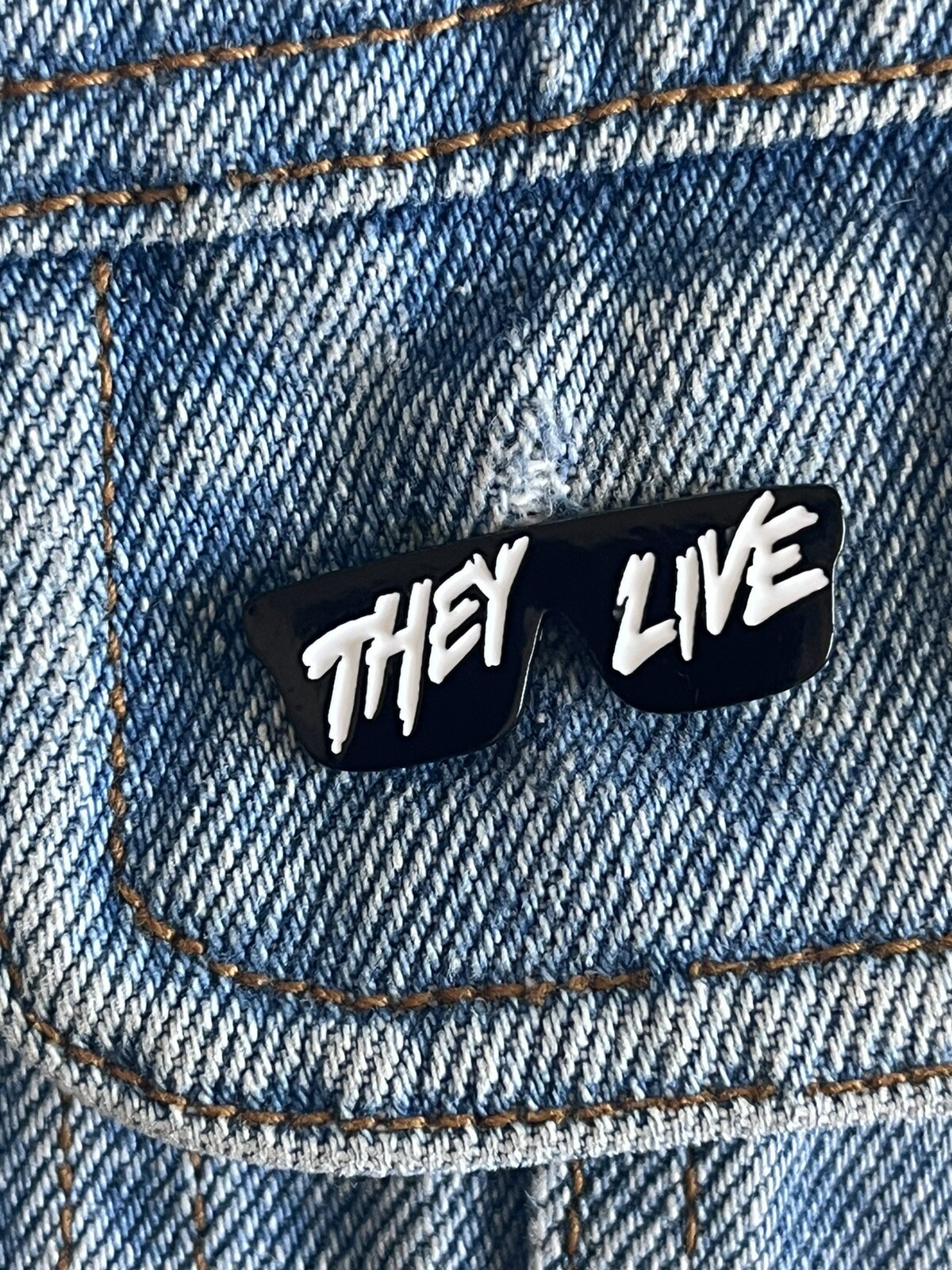 John Carpenter’s They Live Sunglasses Enamel Pin – Excellent Condition