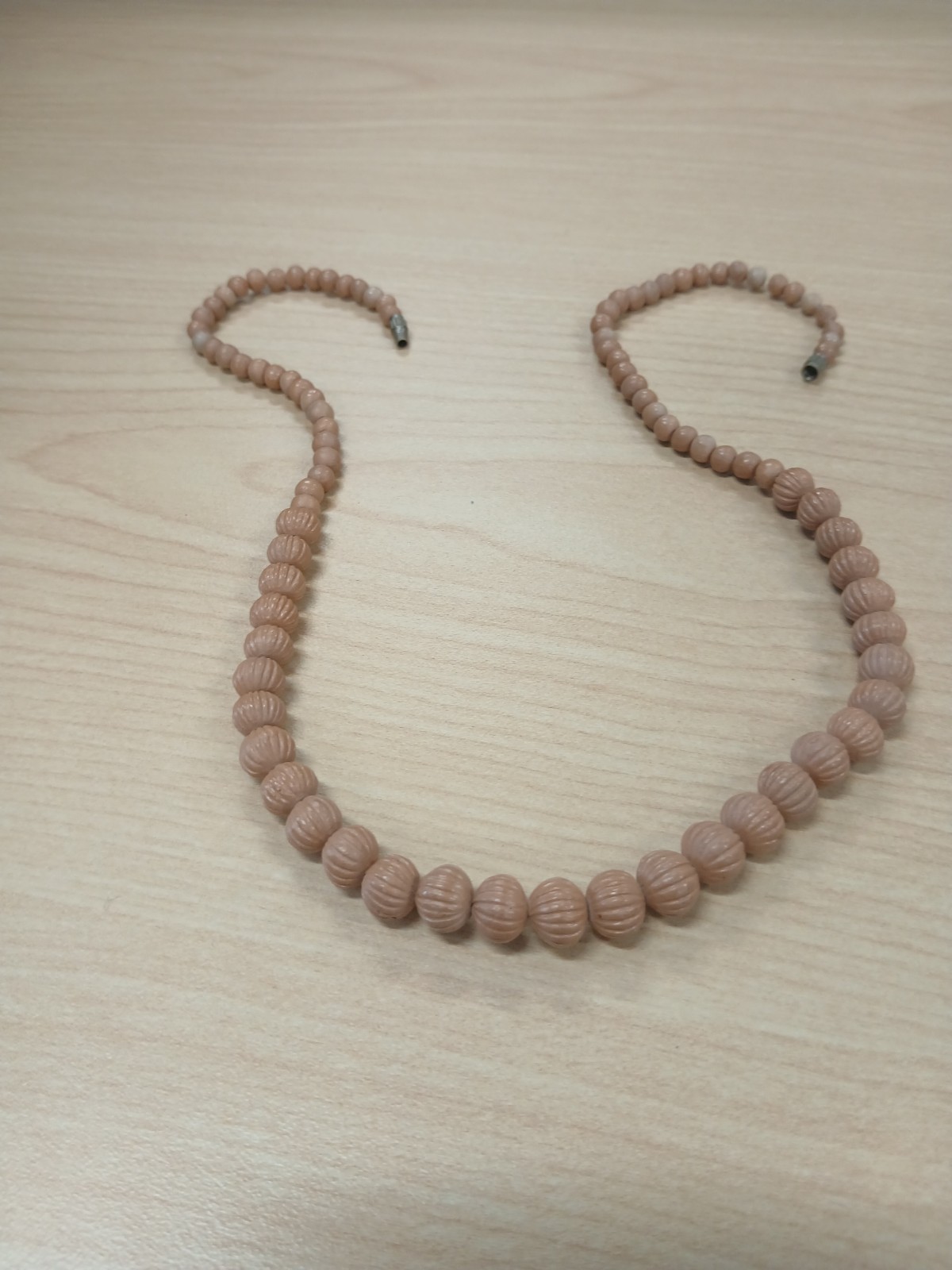 Pink Wood Beaded Necklace Round Beads Ball/Bead Chain Barrel Clasp