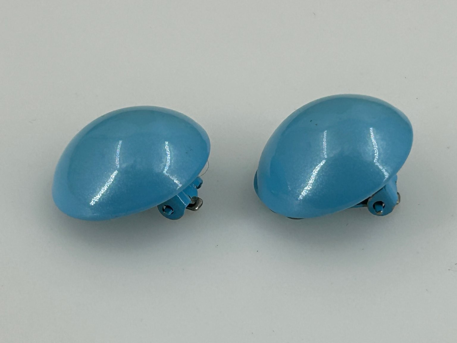 Vintage Blue Enamel Dome Button Clip On Earrings 1 Inch Round Metal