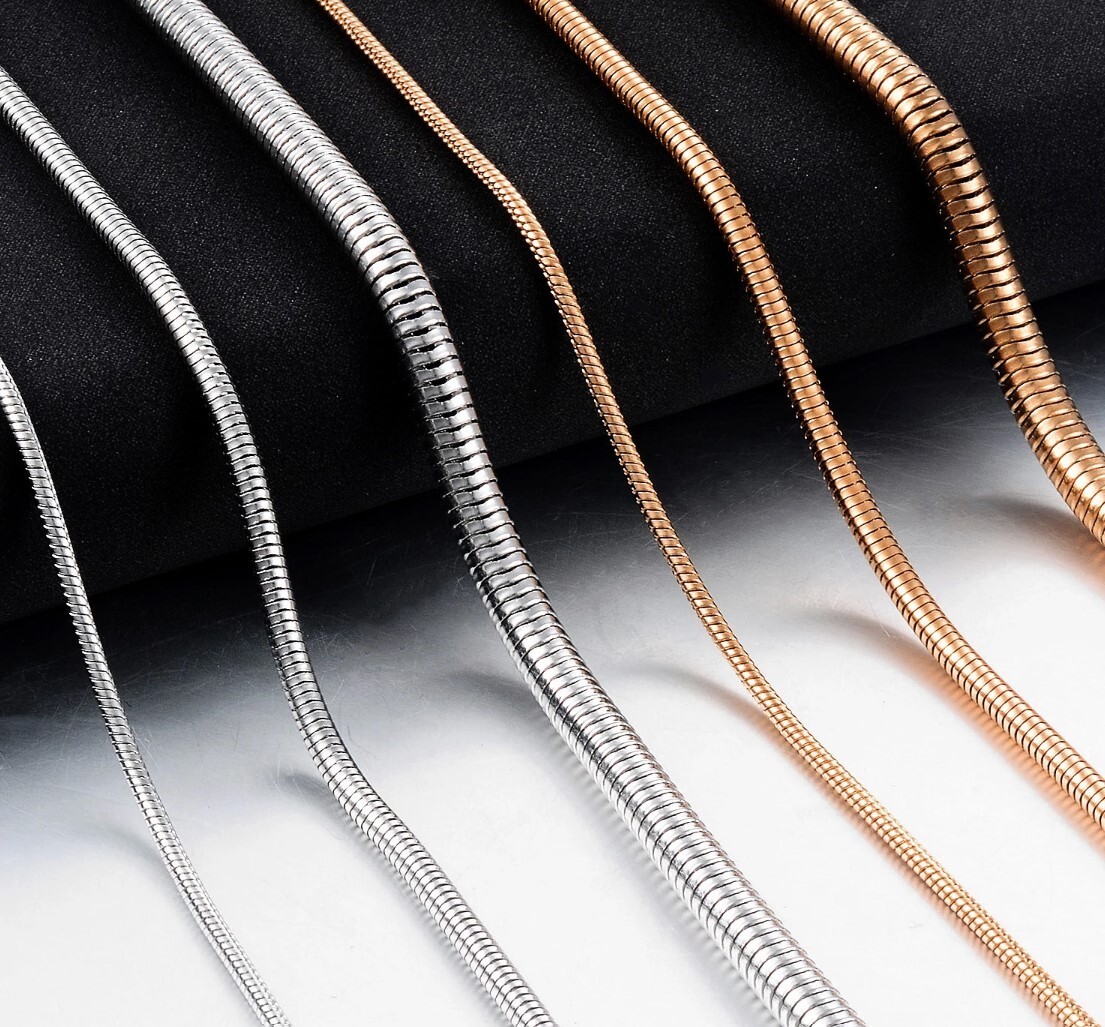 Stainless Steel 60 cm(23.6 Inch) 4.2 mm Snake Neck Chain Necklace