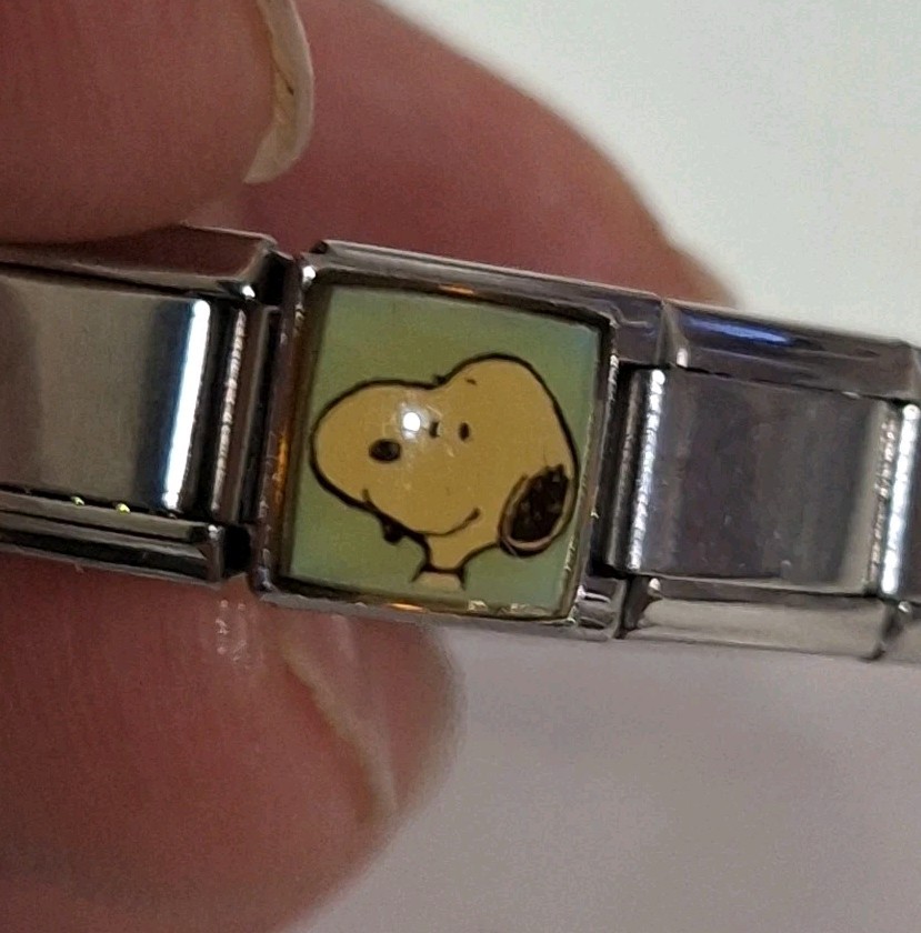 Vintage Snoopy Enamil Charms Casa D’Oro Watch Uberry Stainless Works New Battery
