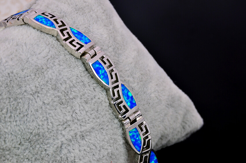 Hawaii Beach Blue Square 925 Sterling Sliver Fire Opal Bracelet 18cm