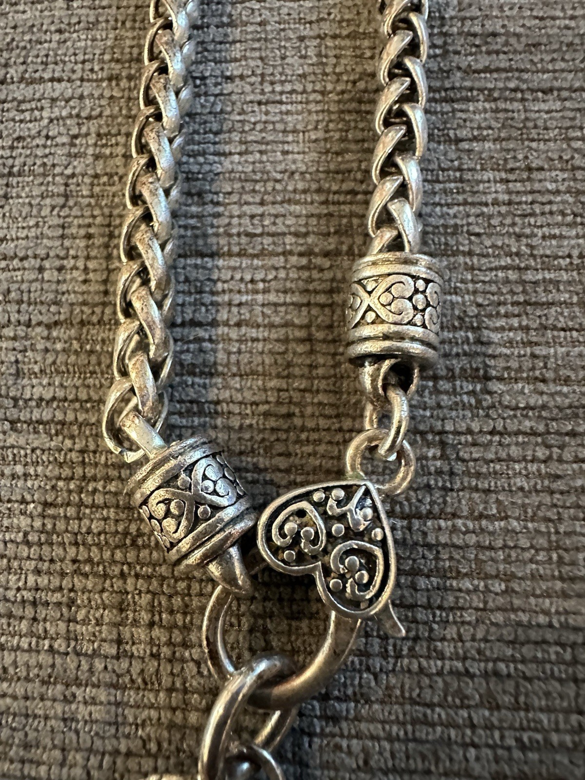 Brighton Roll Style 18” Chain w/ Detachable 1 1/2” Heart Pendant