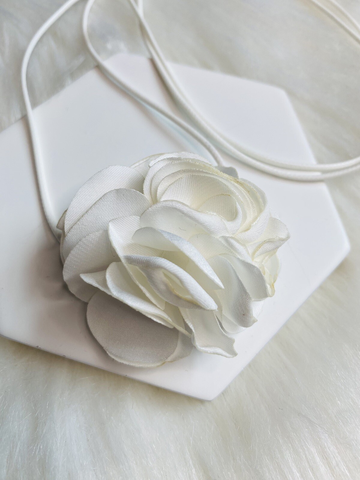 White Camellia Flower Choker Necklace Rope Chain Strap Women Jewelry New