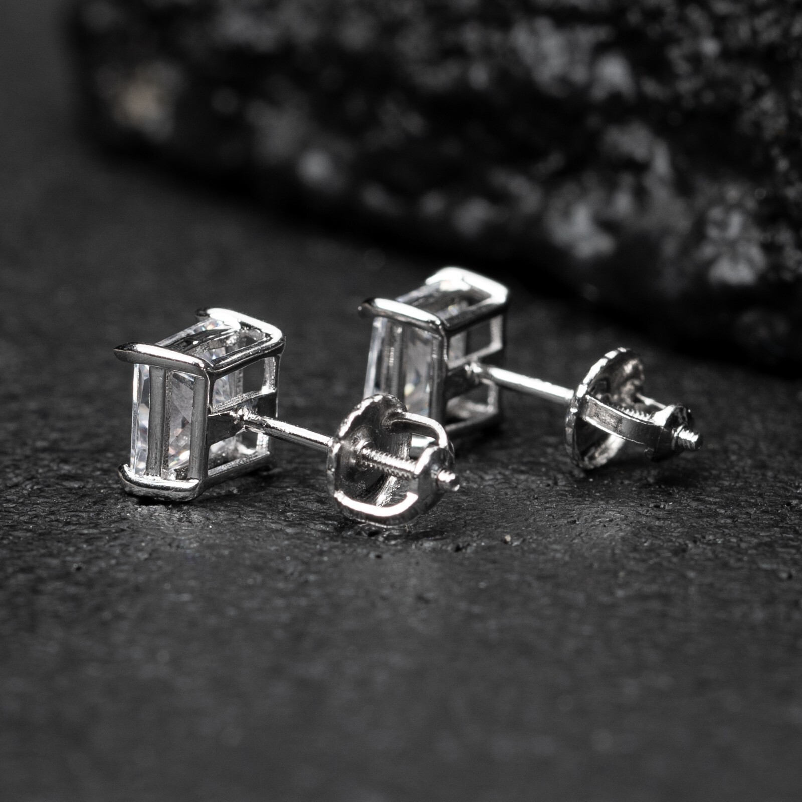 Square Princess Cut Sterling Silver 6mm Unisex Small Screw Back Stud Earrings