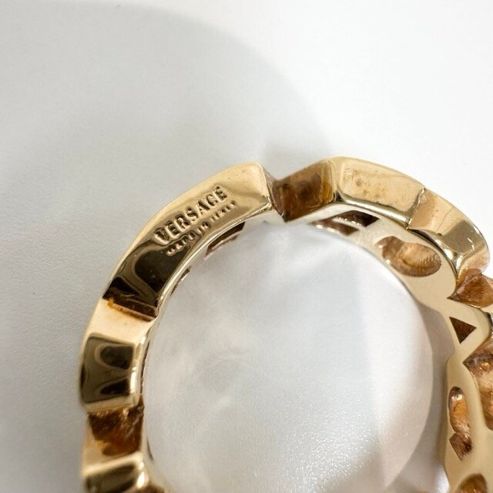 VERSACE Logo Lettering Gold-toned Brass Ring 15 Spell Out Italy Jewelry 7