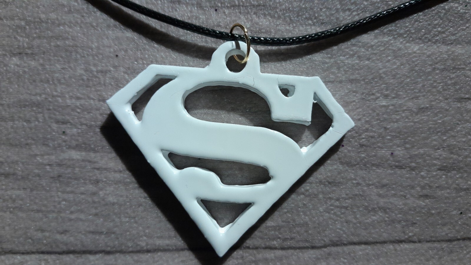 SUPERMAN necklace / design size 5cm X 4.5cm approx FAST UK DELIVERY