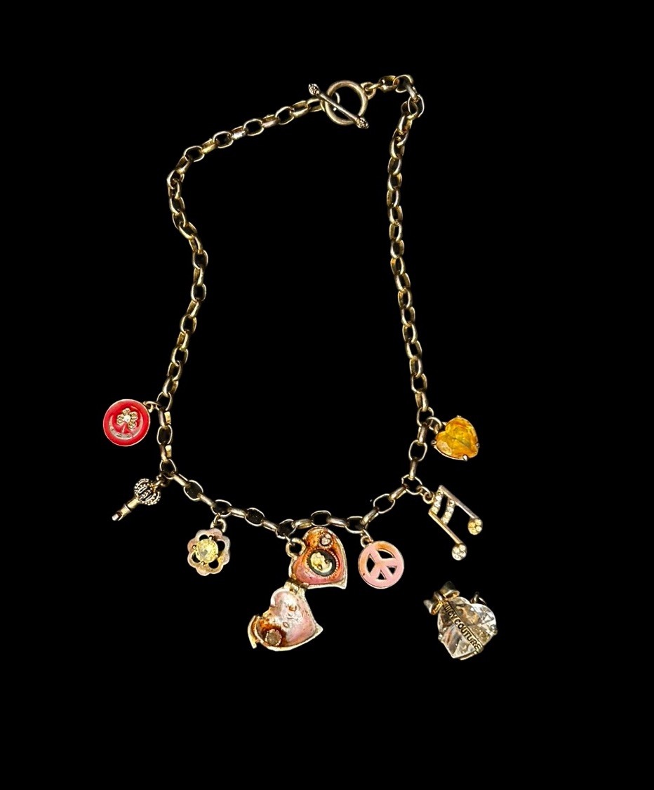 VTG Juicy Couture 7 Charms Necklace & Bracelet Set Hearts Peace Music Note READ