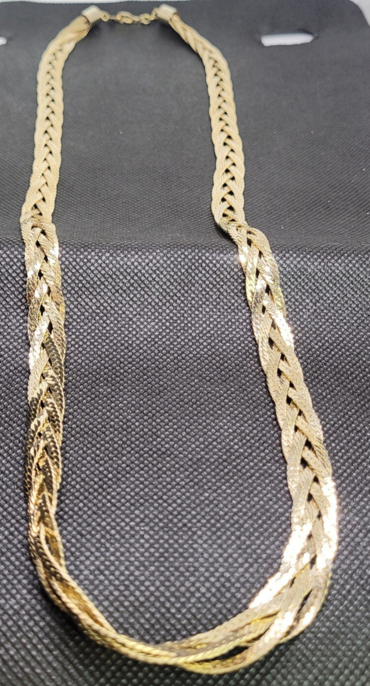 Vintage Gold Tone Twisted Herringbone Chain Necklace Faux READ