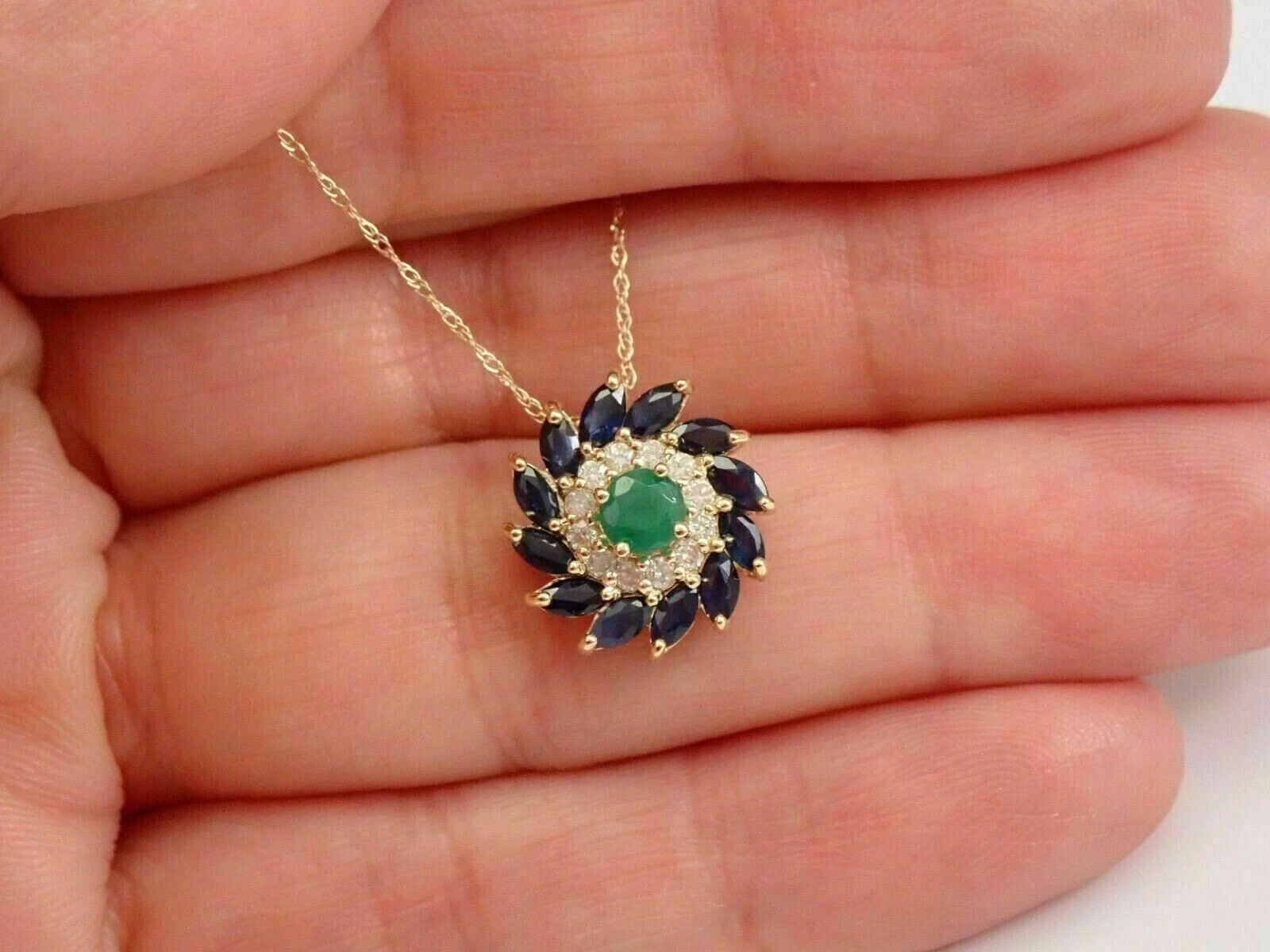 2.00 Ct Round Lab-Created Emerald Flower Necklace Pendant 14k Yellow Gold Plated