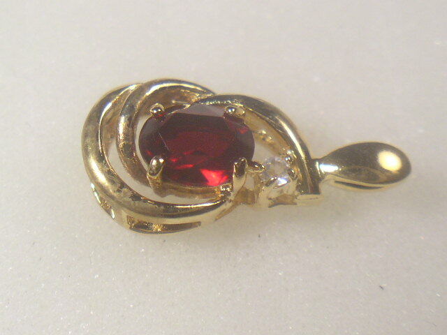 #…8 ..2….Each…PENDANTS DESIGNER VINTAGE WITH SWAROVSKI CRYSTAL LOT 6033