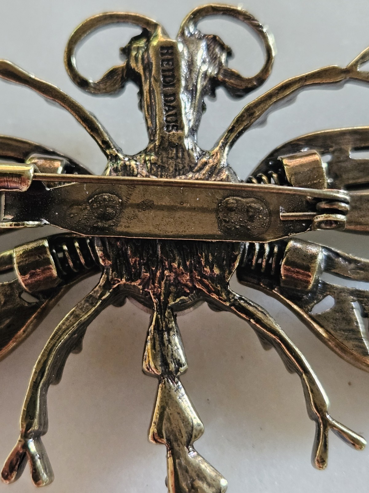 Heidi Daus Dragonfly Trembling Brilliance Crystal Brooch Pin NEW In Box Beauty
