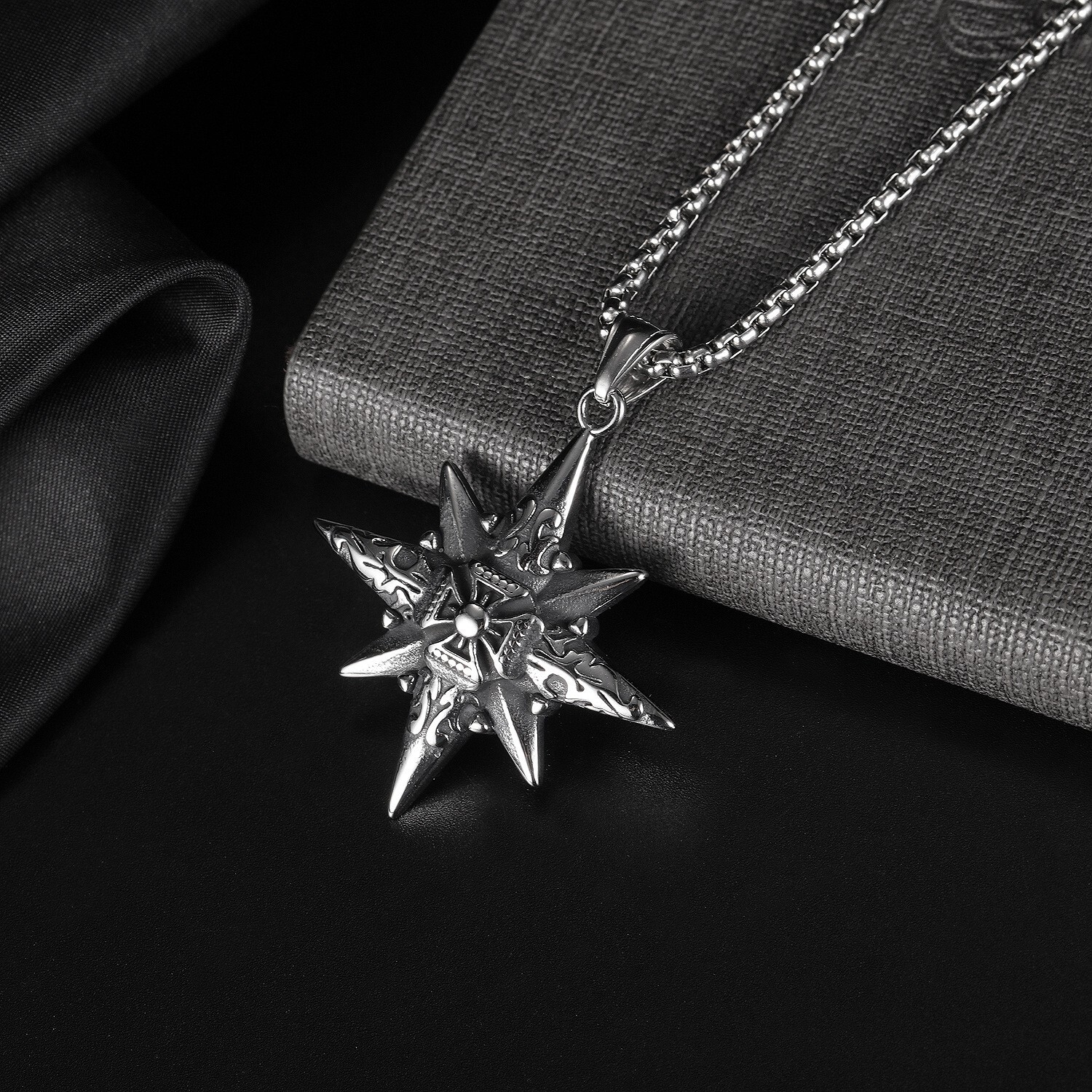 Mens Fashion Nautical North Star Compass Pendant Necklace Stainless Steel