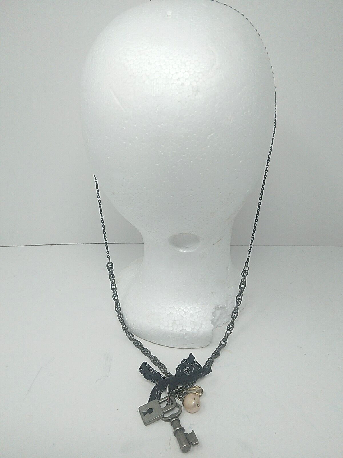 Skeleton Key Lock Faux Pearl Chain Necklace Fashion Costume