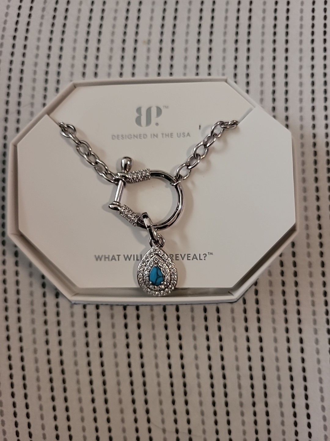 Bomb Party OG necklace- The Pull Of Desire NK65560 Turquoise Magnesite Rhodium