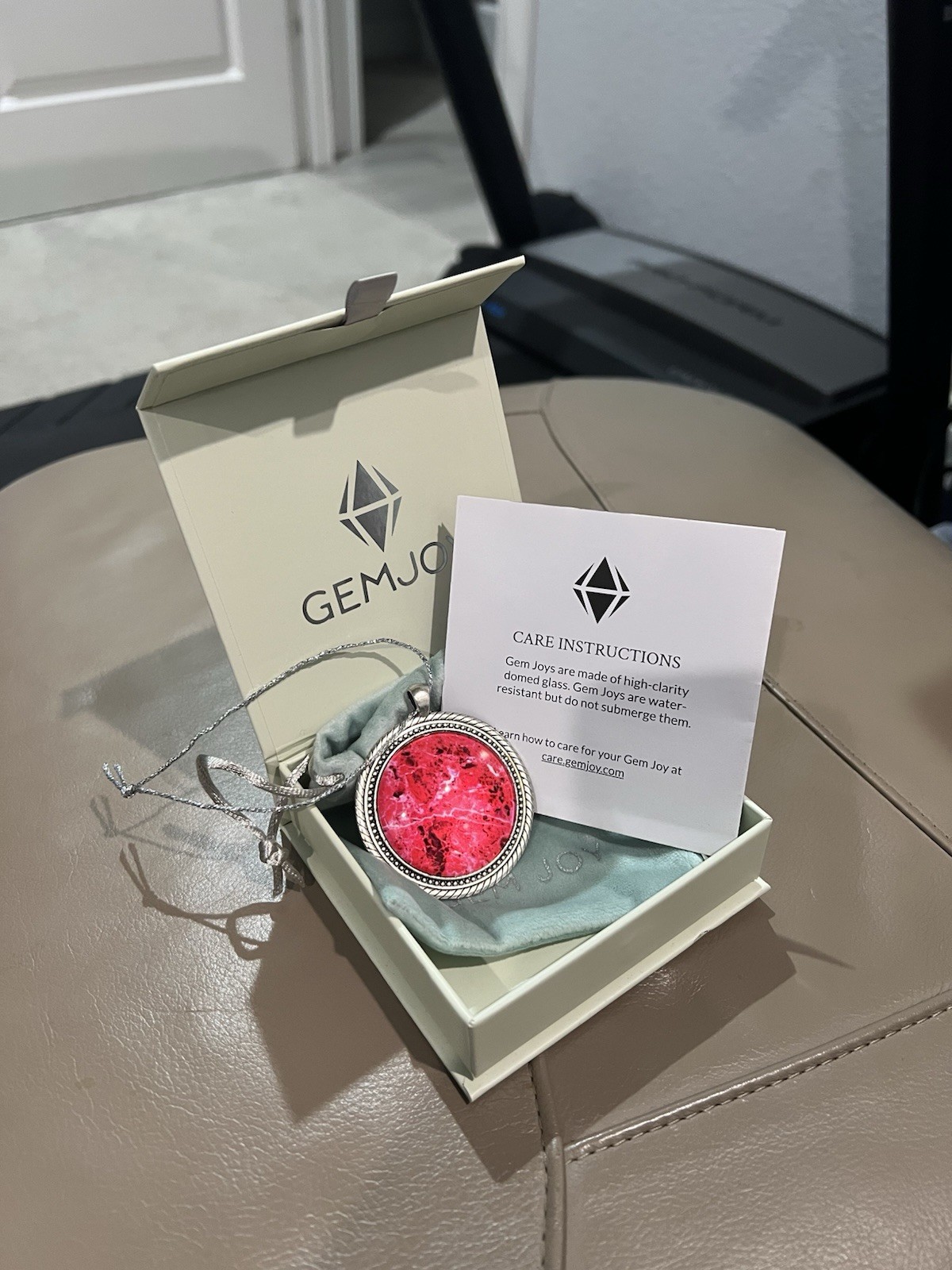 Gemjoy virtual animal pendant