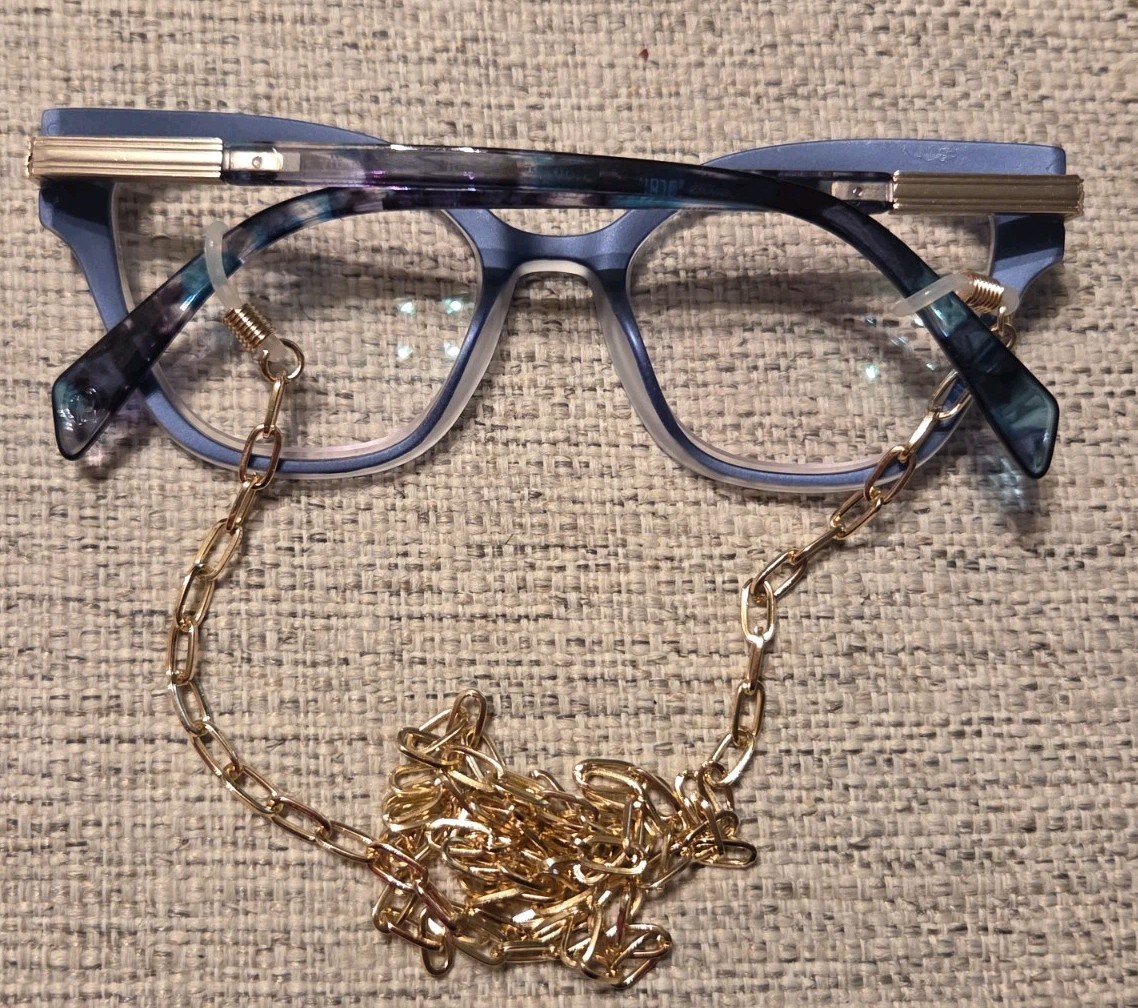 Peepers Marquee 3297 +3.00 with gold Chain