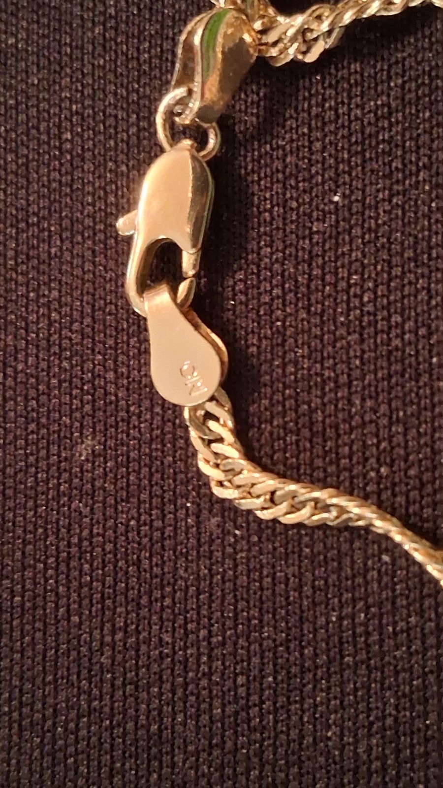 Twisted Goldtone Chain Necklace 24″ ATI CN Lobster Closure