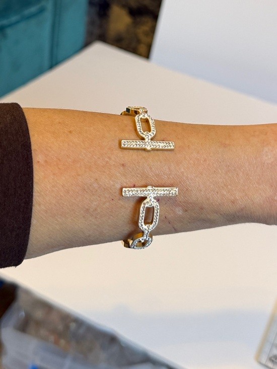 GLAM Gold Crystal Link Luxe Hinge Bangle Bracelet NWT