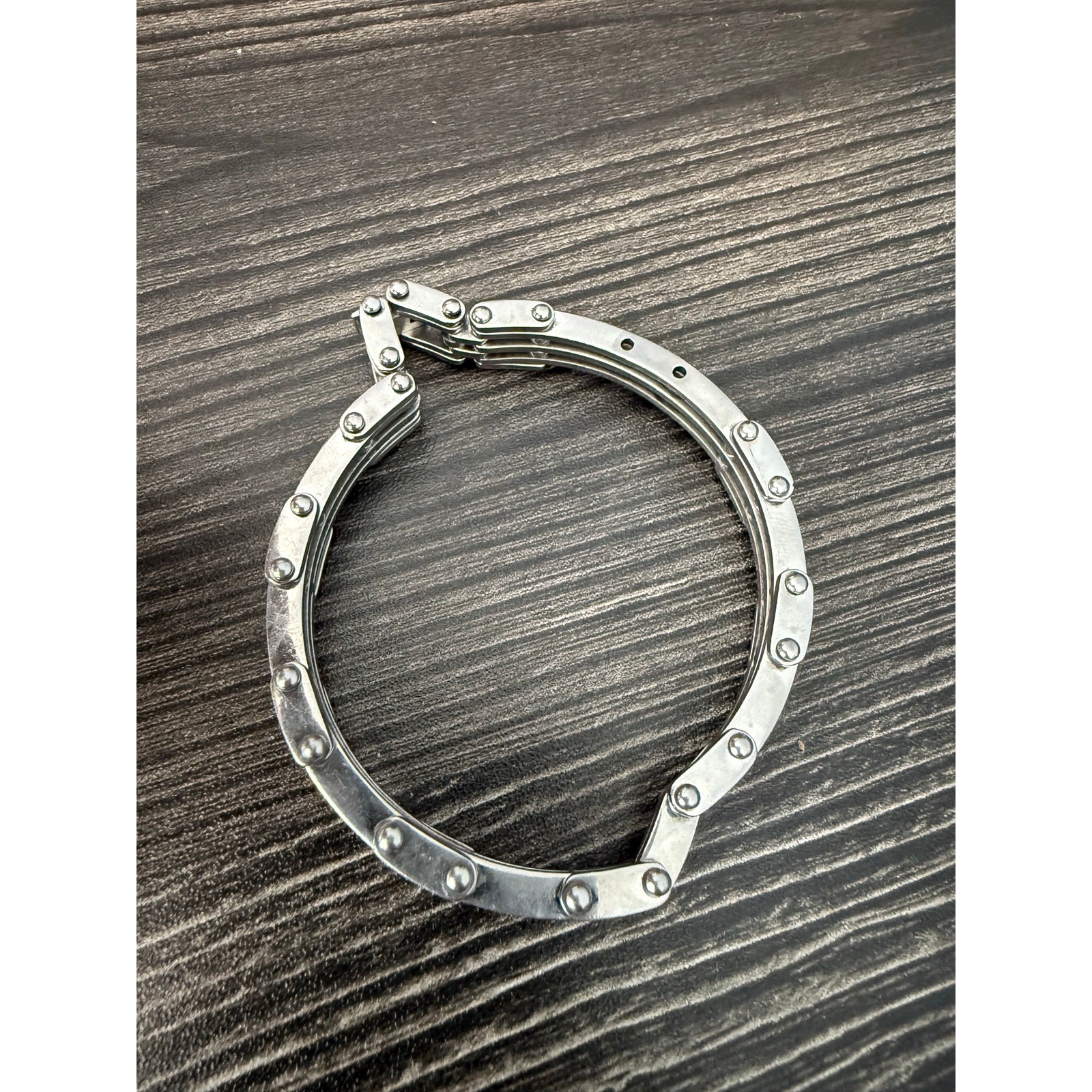 CHISEL Stainless Steel Polished Link Bracelet – 7.75″