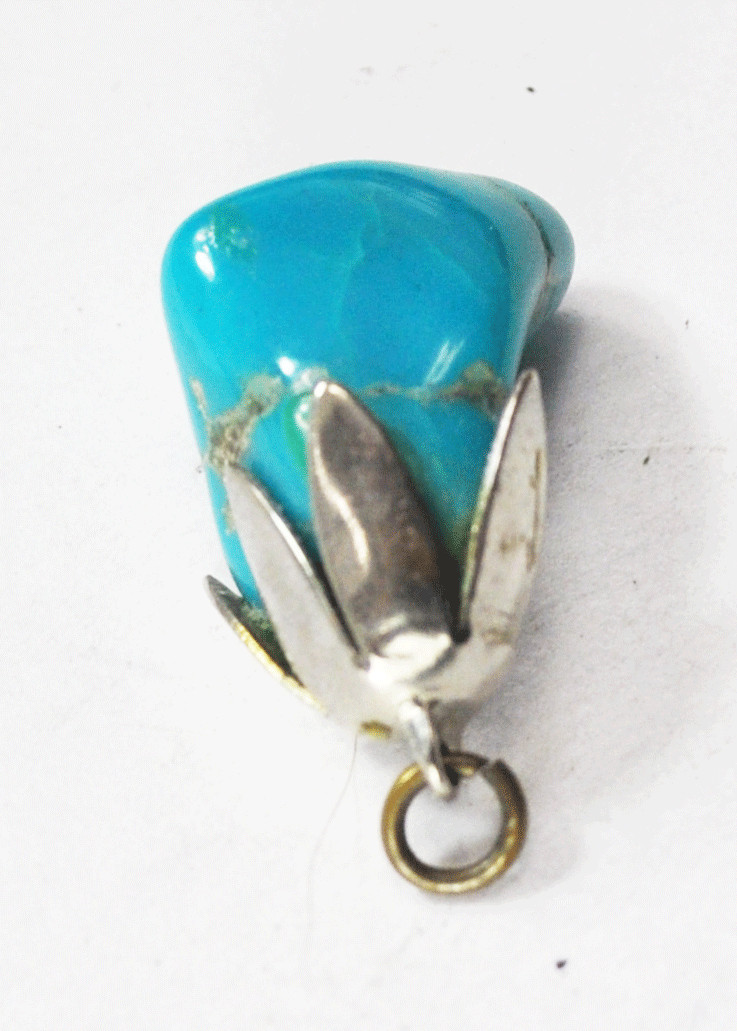 Silver Plated Turquoise Chunk Pepper Bean Pendant 15mm x 24mm