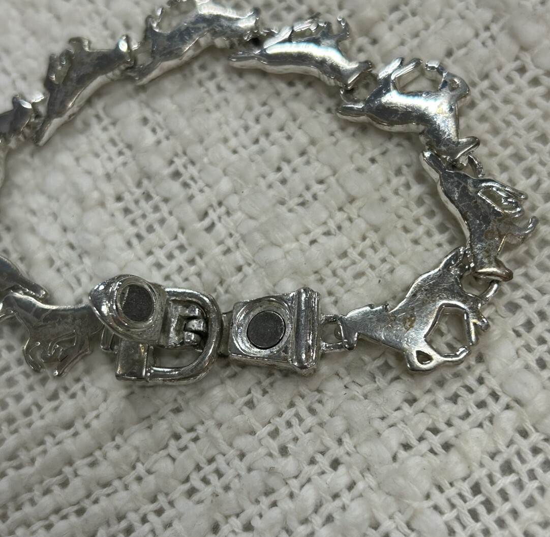 Silver Toned Galloping Horse 7.5in Bracelet With Magnetic Fold-Over Clasp