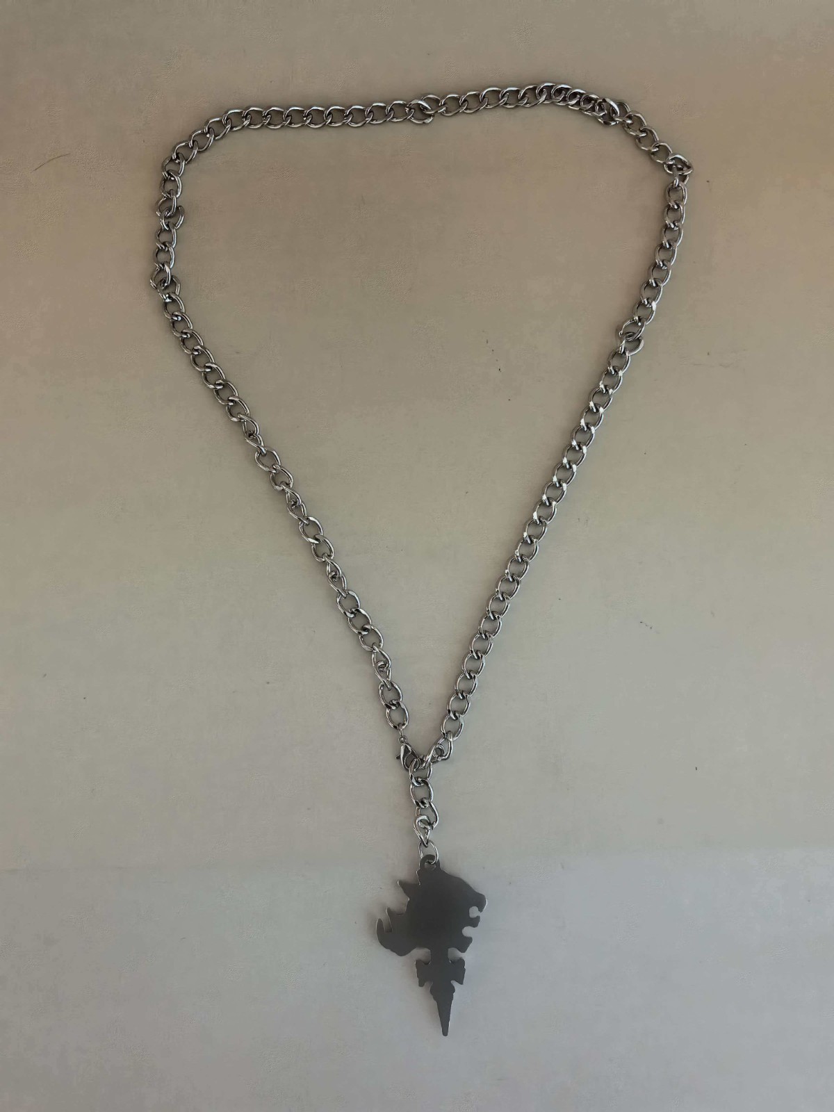 Final Fantasy VIII Squall Leonhart Griever Cross Necklace