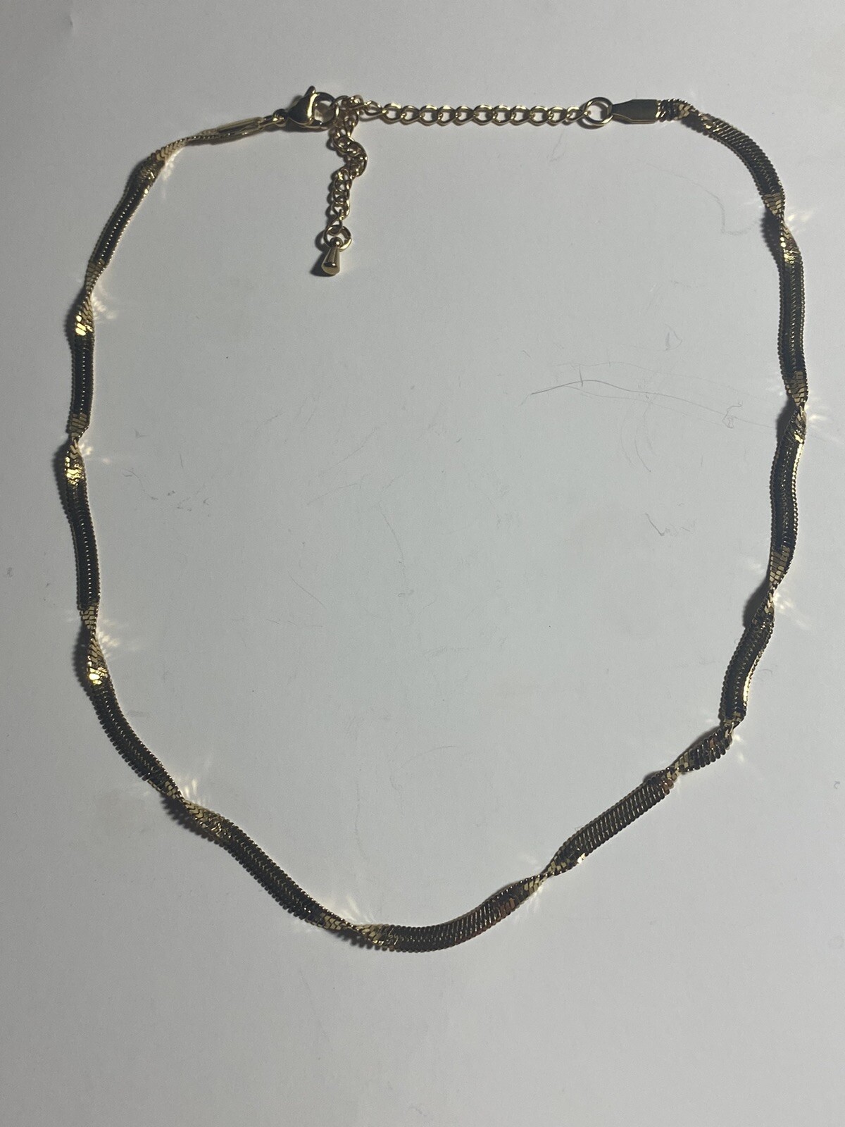 Gold Tone Twisted Herringbone Chain Necklace 17” Adjustable Choker