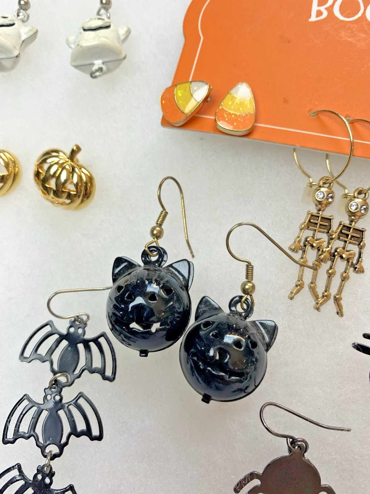 Halloween Jewelry Lot 8 Pairs Earrings Ghost Bat Spider Pumpkin Skeleton Cat