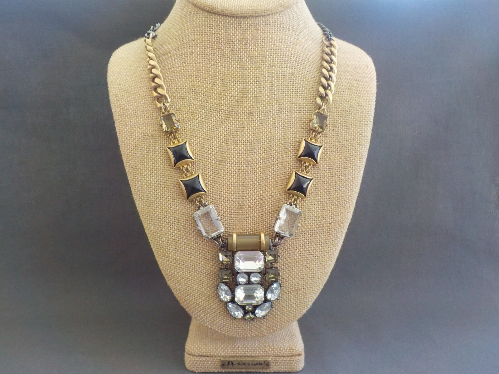 Square Teardrop Clear Black Green Glass Plastic Necklace Gold Black Tone Metal