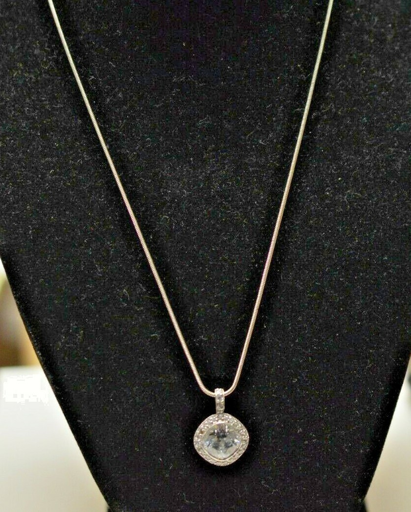 STERLING SILVER 7.00 CTS CUBIC ZERCONIA HALO NECKLACE 18″